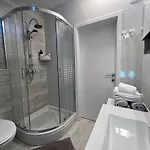 Radini With A Private Heated Saltwater Pool And Private Parking Brtonigla