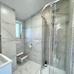 Radini With A Private Heated Saltwater Pool And Private Parking * Brtonigla