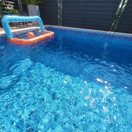 Radini With A Private Heated Saltwater Pool And Private Parking Brtonigla