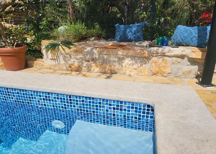 Radini With A Private Heated Saltwater Pool And Private Parking Villa