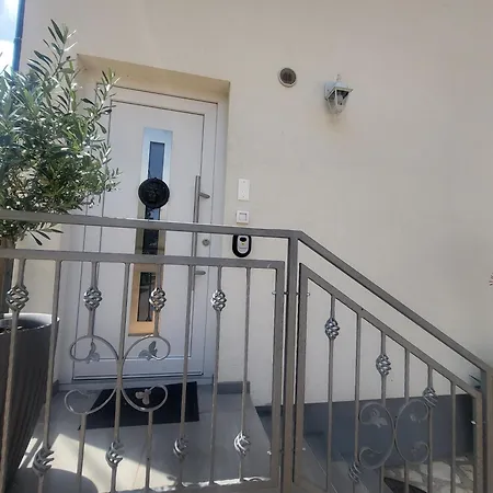 Radini With A Private Heated Saltwater Pool And Private Parking * Brtonigla