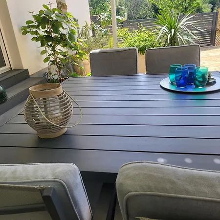 فيلة Radini With A Private Heated Saltwater Pool And Private Parking *