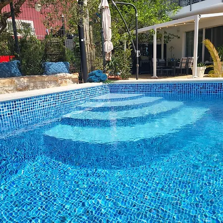 Radini With A Private Heated Saltwater Pool And Private Parking Brtonigla