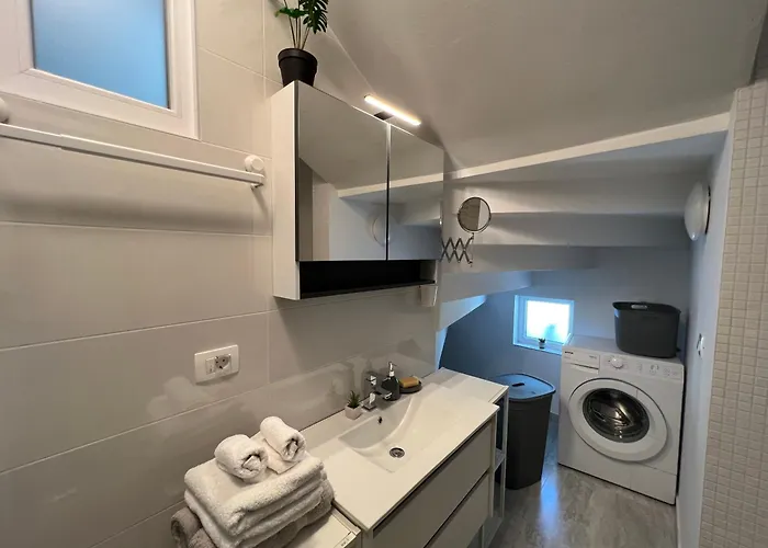 Radini With A Private Heated Saltwater Pool And Private Parking Brtonigla