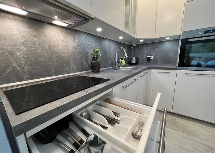 Radini With A Private Heated Saltwater Pool And Private Parking Vila *