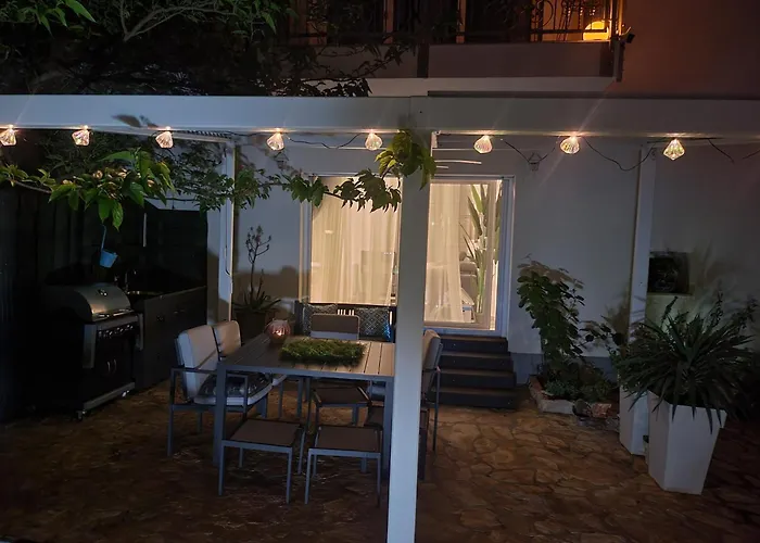 Radini With A Private Heated Saltwater Pool And Private Parking Vila *